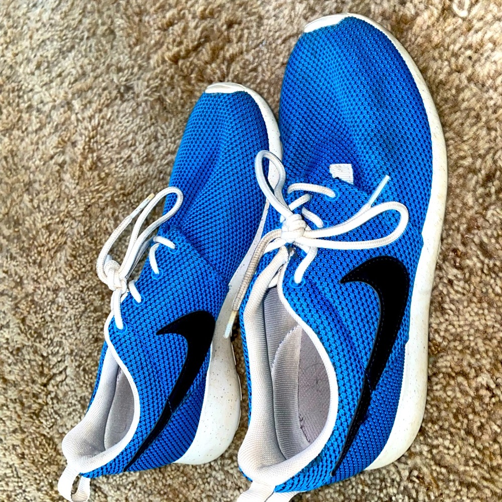 Nike Roshes